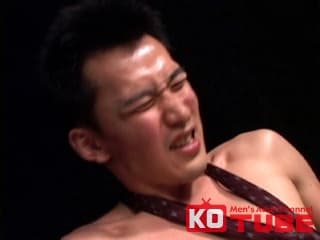 【KO COMPANY】 筋肉質ノンケリーマンが男に責められ感じまくる！