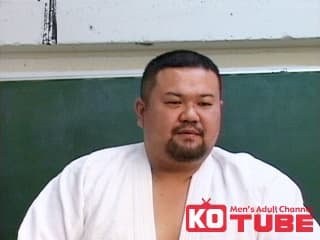 【TYSON】 1時間目 熱血巨漢熊田先生が柔道着をはだけ…